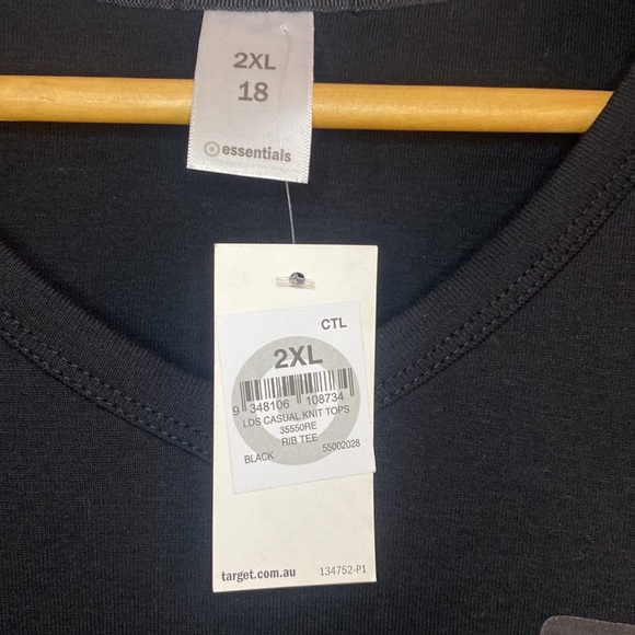 Black Casual T-shirt - Size 2XL - Picture 2 of 3